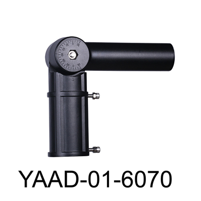 Braccio staffa per lampione stradale da 90 - 180 gradi per connettore palo 60 - 67 mm