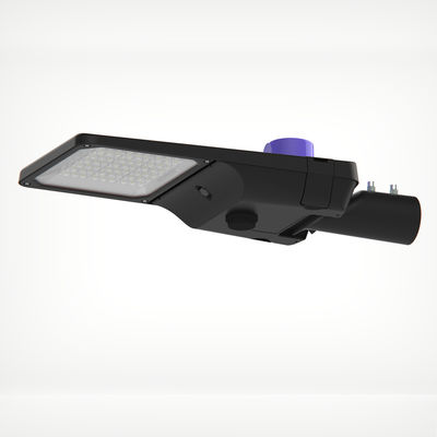Lampione stradale a LED con efficacia luminosa da 130 a 190 lumen per watt, ideale per l'illuminazione stradale sostenibile