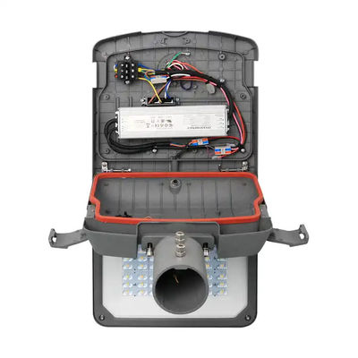 Luce stradale LED in alluminio a fusione stampata con classificazione IP65 per illuminazione esterna