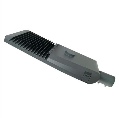 150lm/W Grigio scuro Led Street Light Alloggiamento per autostrade Strade Strade Parcheggio Lotti aree residenziali
