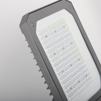 Fabbricazione di luci stradali a LED AC90-305V con presa Nema e alluminio